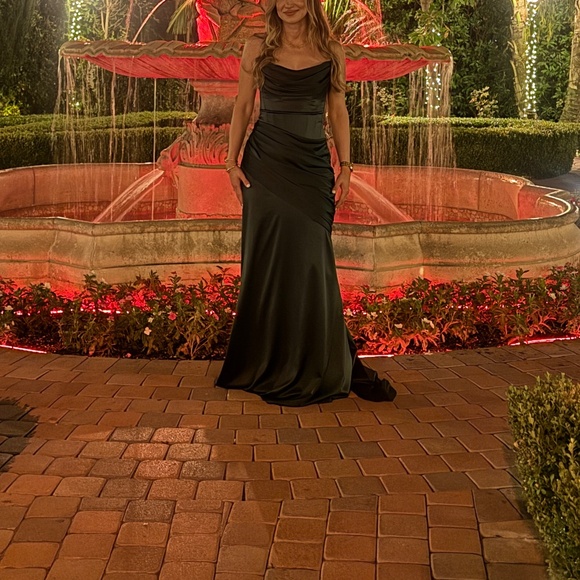 Babyboo Dress - Picture 2 of 3